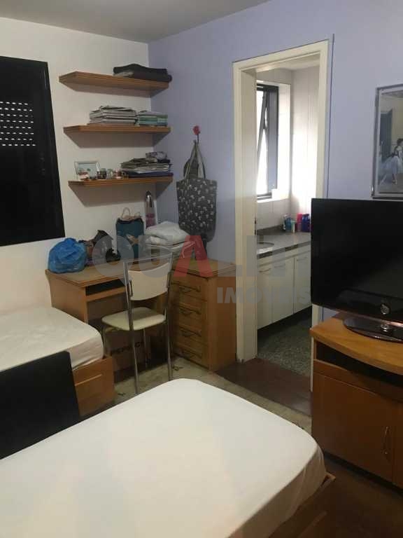 Apartamento duplex com 170 m², 4 dormitórios, 4 suítes, e 3 vagas de garagem no Itaim Bibi