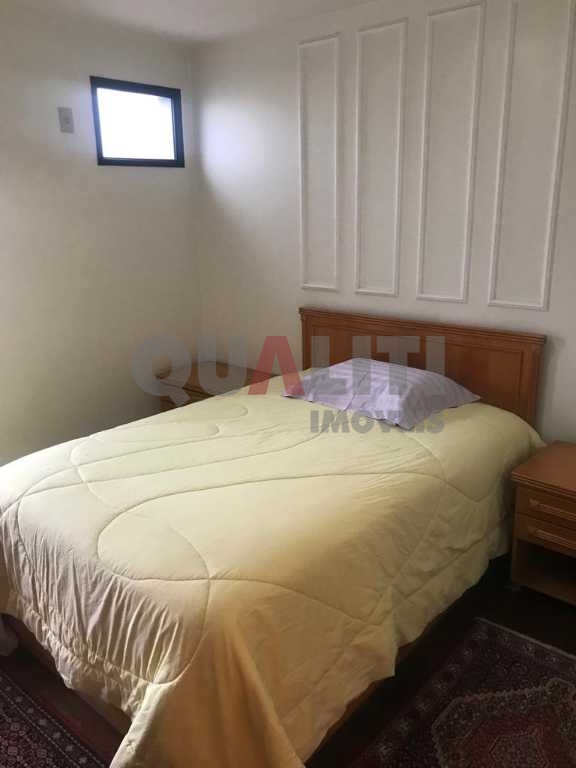 Apartamento duplex com 170 m², 4 dormitórios, 4 suítes, e 3 vagas de garagem no Itaim Bibi