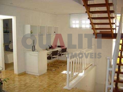 Casa à venda em condomínio fechado no alto da boa vista com 