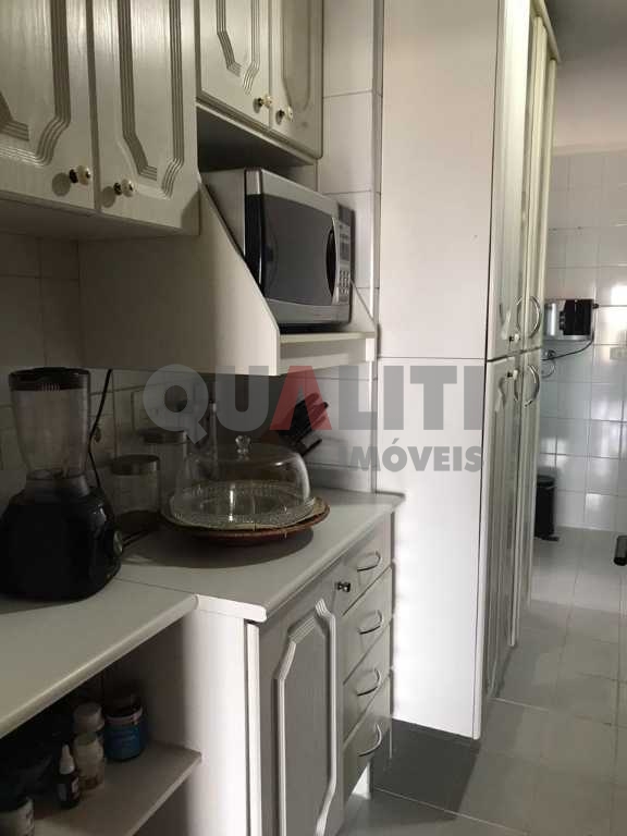 Moema, apartamento para Venda, fora da rota, com 72 m², 2 dormitórios, terraço, 2 vagas, lazer e condomínio baixo.