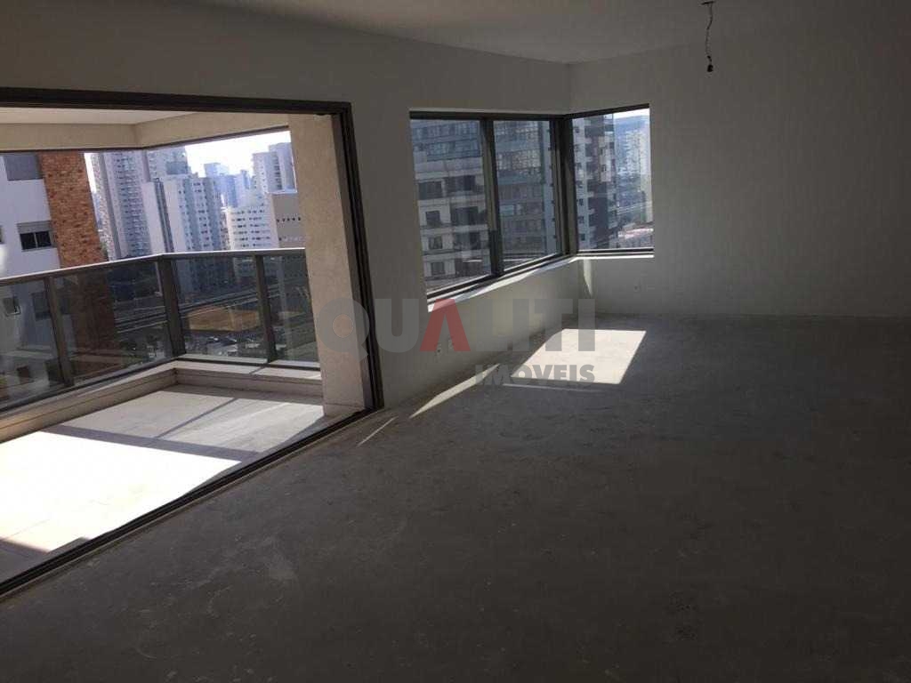 Apartamento alto padrão novo para venda no Campo Belo com 192 m² úteis, 3 suítes, varanda gourmet e 4 vagas de garagem com melhor custo-benefício.