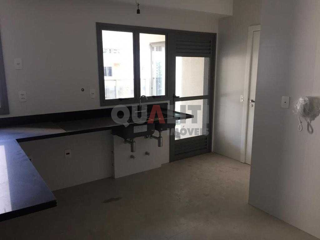 Apartamento alto padrão novo para venda no Campo Belo com 192 m² úteis, 3 suítes, varanda gourmet e 4 vagas de garagem com melhor custo-benefício.