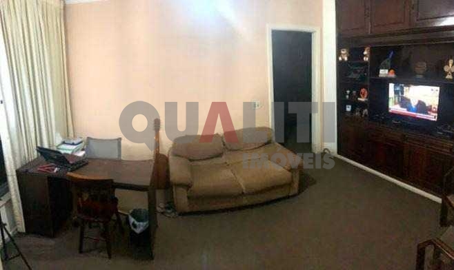 Apartamento à venda com 3 dormitórios, 1 suíte, 2 vagas no bairro Paraíso, um por andar