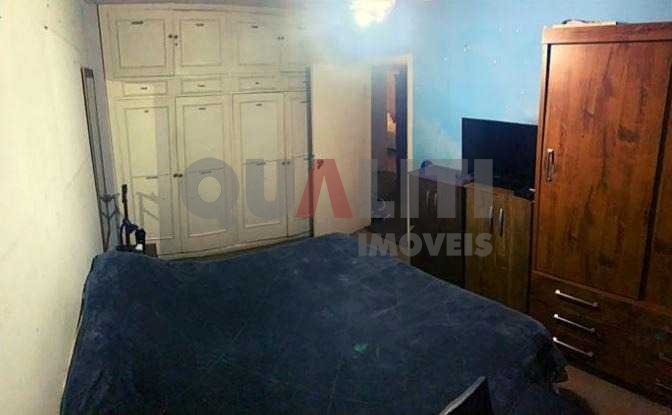 Apartamento à venda com 3 dormitórios, 1 suíte, 2 vagas no bairro Paraíso, um por andar
