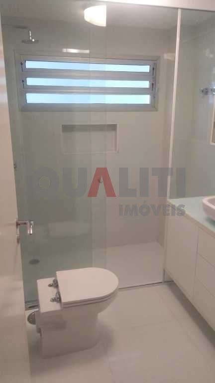 Apartamento para locação com 125 m², 3 dormitórios, 1 suíte,