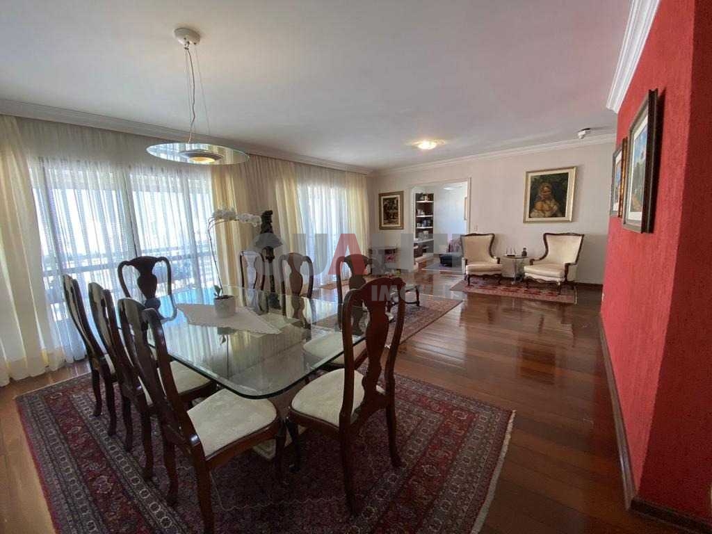 Apartamento alto padrão para venda no Campo Belo, edifício moderno, com 178 m², 3 suítes, andar alto, 4 vagas de garagem e lazer completo, oportunidade!!.