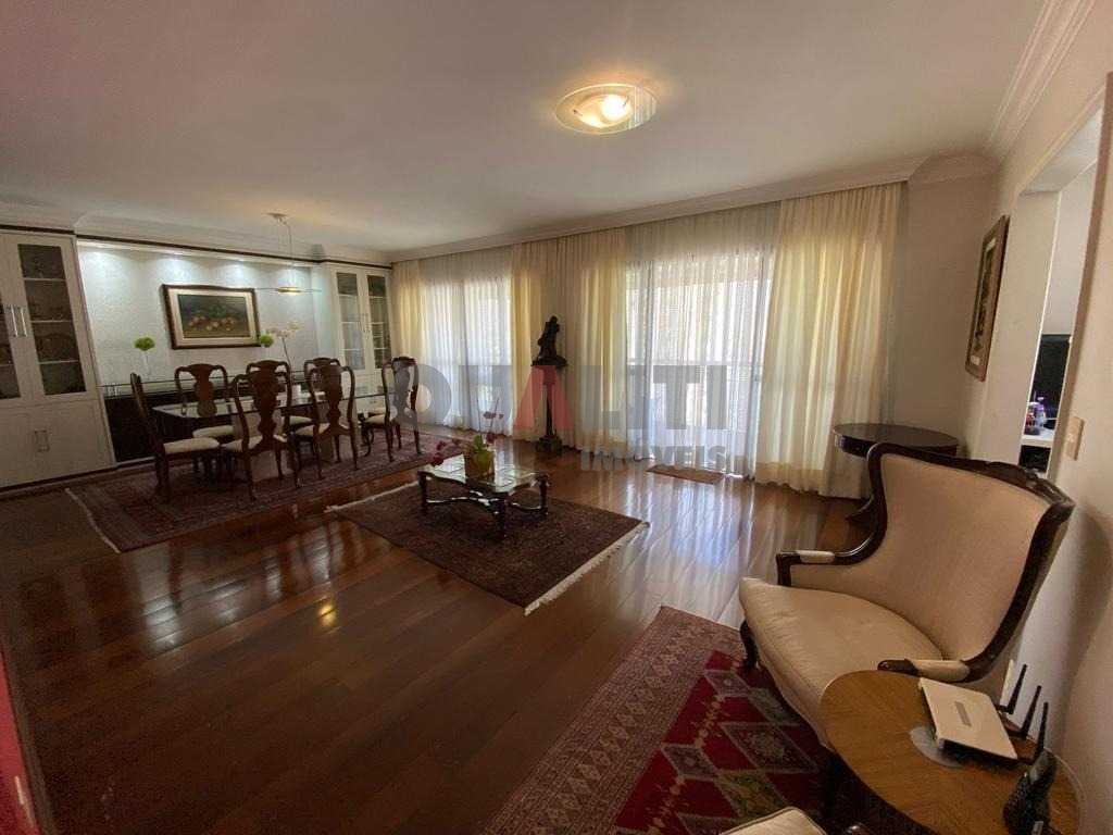 Apartamento alto padrão para venda no Campo Belo, edifício moderno, com 178 m², 3 suítes, andar alto, 4 vagas de garagem e lazer completo, oportunidade!!.