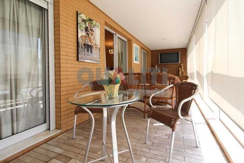 Apartamento com 2 quartos e 2 suítes para locação e venda no Itaim Bibi