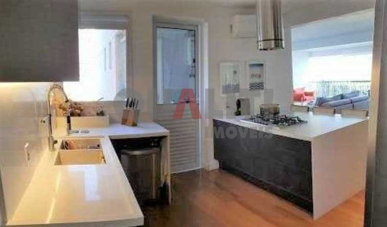 Apartamento cobertura à venda no Alto da Boa Vista, 3 dormitórios, suíte master, 3 vagas