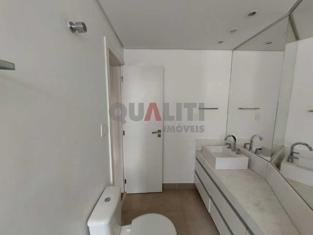 Apartamento para Venda na Vila Nova Conceição, 4 Quartos, 250 m² ao lado do Parque Ibirapuera