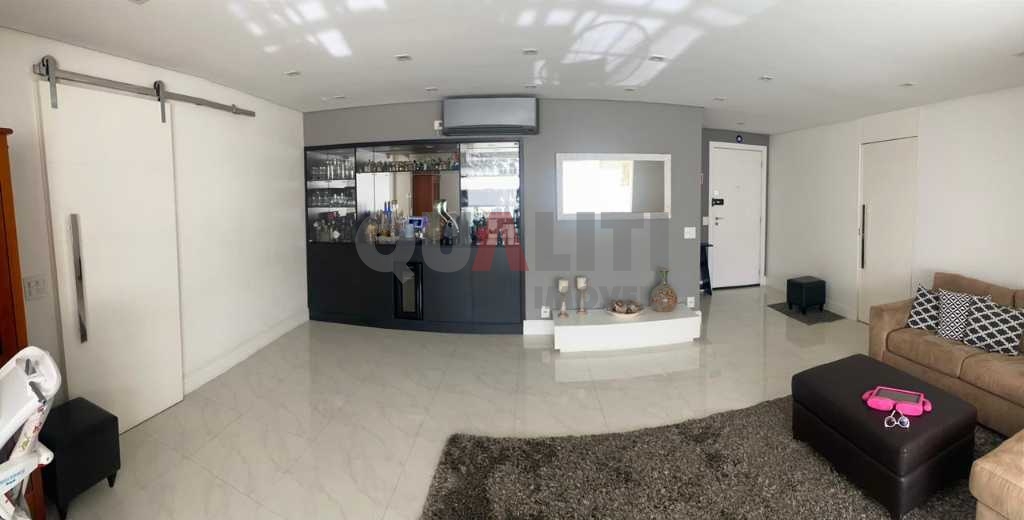 Apartamento de alto padrão para venda na Chácara Santo Antônio, lazer completo e varanda gourmet Visite hoje !