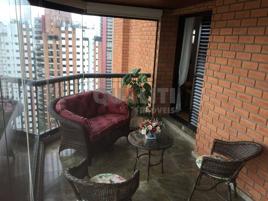 Apartamento para Venda em Moema com 200 m², 4 Suítes, 4 vagas, ao lado do Parque Ibirapuera