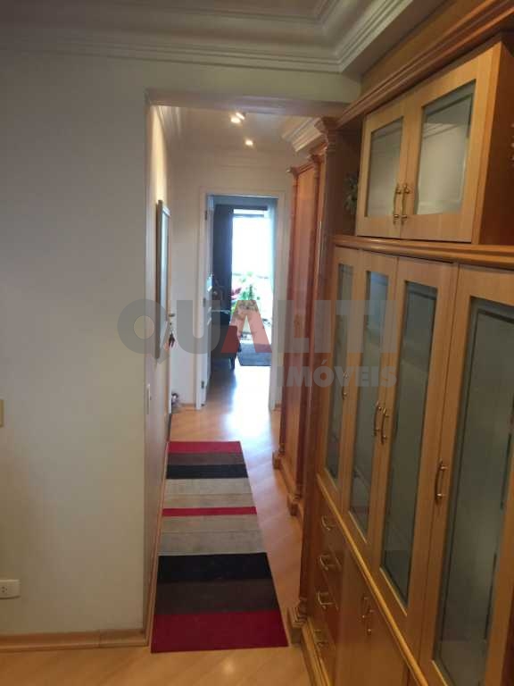 Apartamento para Venda em Moema com 200 m², 4 Suítes, 4 vagas, ao lado do Parque Ibirapuera