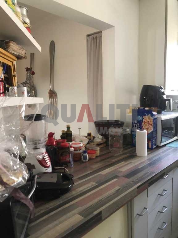Apartamento à venda no Itaim Bibi, 181 m², com 4 dormitórios, 3 suítes, 3 vagas de garagem.