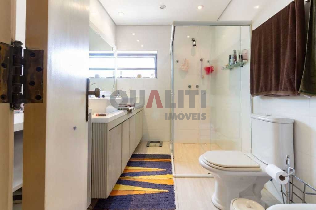 Apartamento com 2 suítes 4 quartos amplo espaço a venda na Vila Mariana