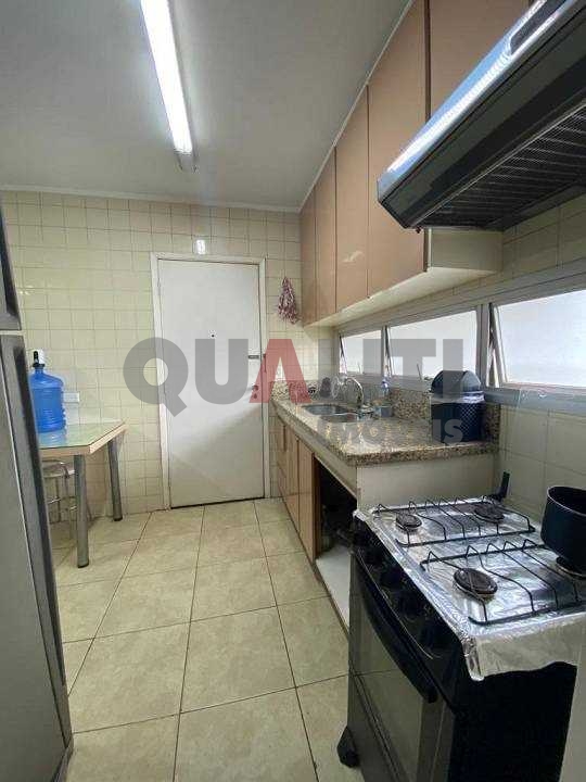 Apartamento à venda no Campo Belo, 3 dormitórios, suíte, 2 vagas, 125m