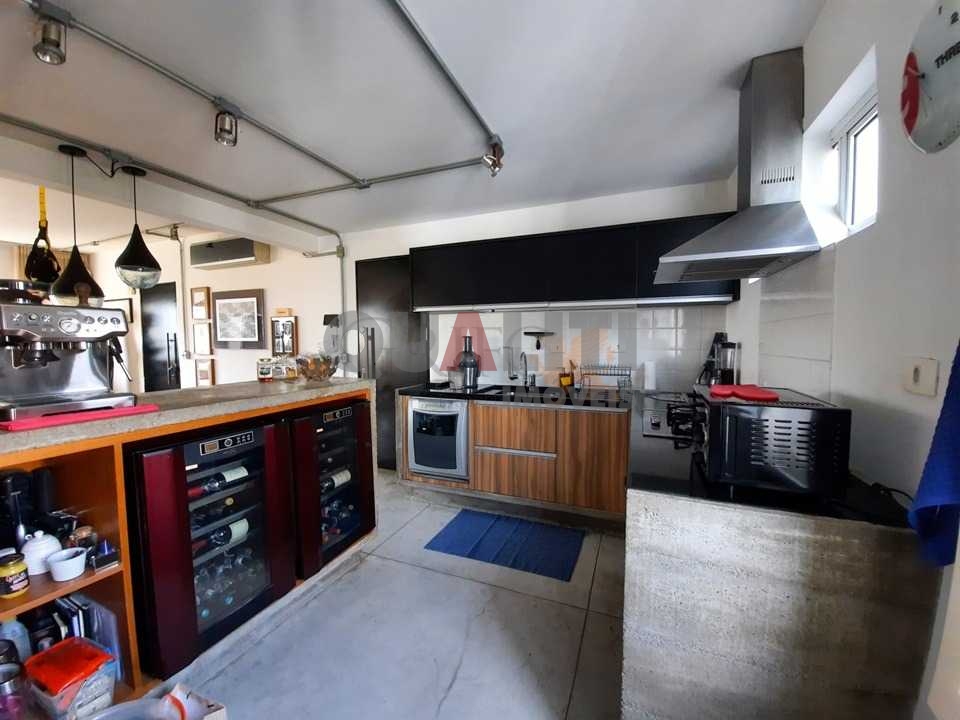 Apartamento com 1 suíte Mobiliado à venda em Itaim Bibi