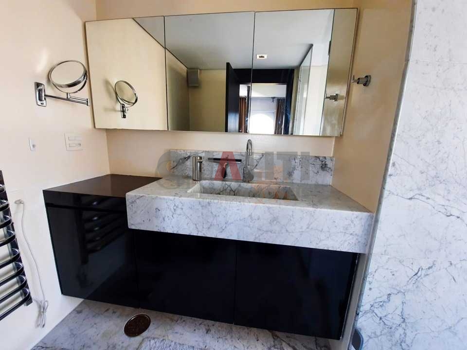 Apartamento com 1 suíte Mobiliado à venda em Itaim Bibi
