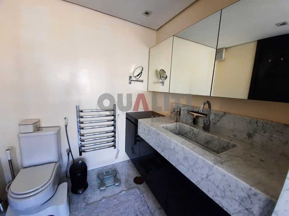 Apartamento com 1 suíte Mobiliado à venda em Itaim Bibi