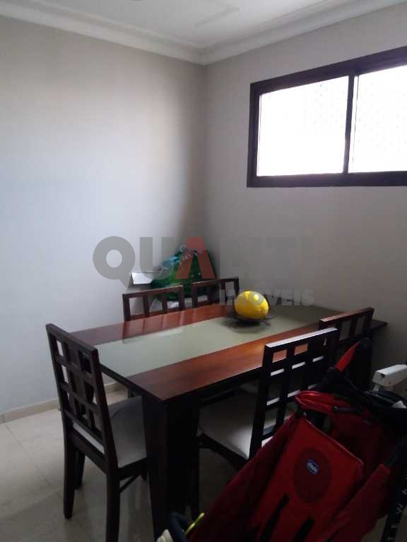 Apartamento à venda em Moema, 4 dormitórios, 3 suítes, 4 vagas demarcadas, depósito