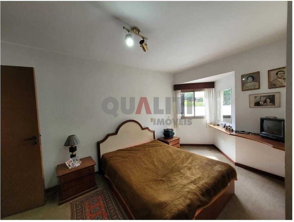 Apartamento à venda Planalto Paulista, 3 dormitórios, suíte, 3 vagas com depósito