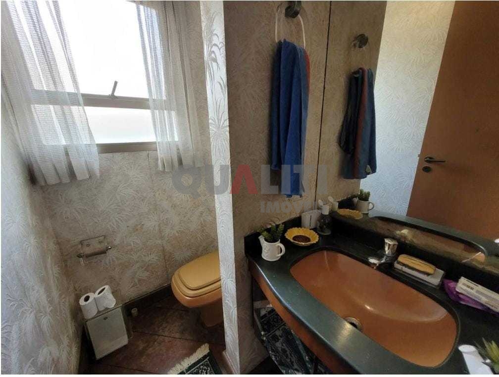 Apartamento à venda Planalto Paulista, 3 dormitórios, suíte, 3 vagas com depósito