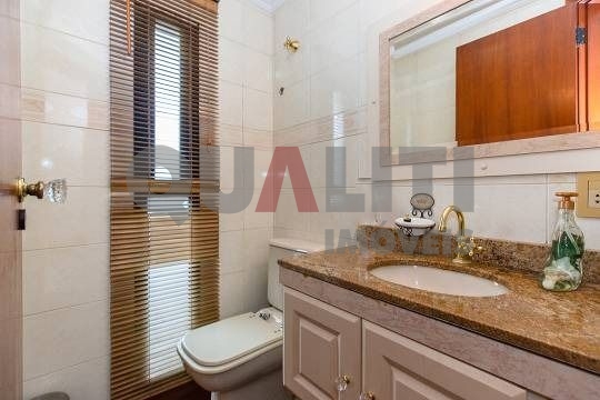 Apartamento para venda, valor reduzido, 132m², 4 quartos, 2 suítes em Campo Belo.