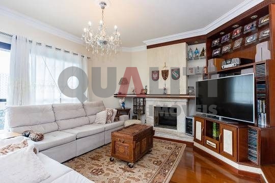 Apartamento para venda, valor reduzido, 132m², 4 quartos, 2 suítes em Campo Belo.