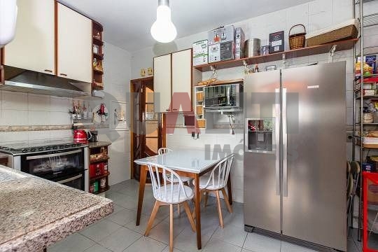 Apartamento para venda, valor reduzido, 132m², 4 quartos, 2 suítes em Campo Belo.