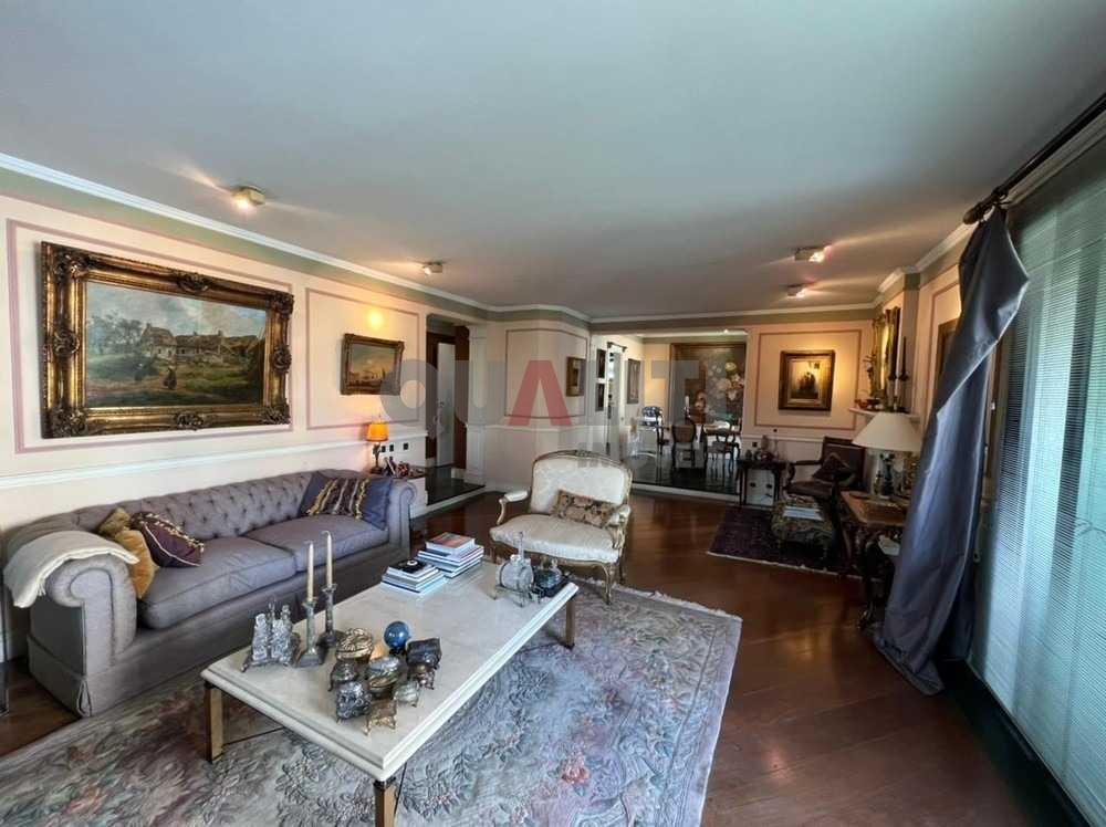 Apartamento com 3 suítes de Alto Padrão Lazer Completo a venda em Itaim Bibi
