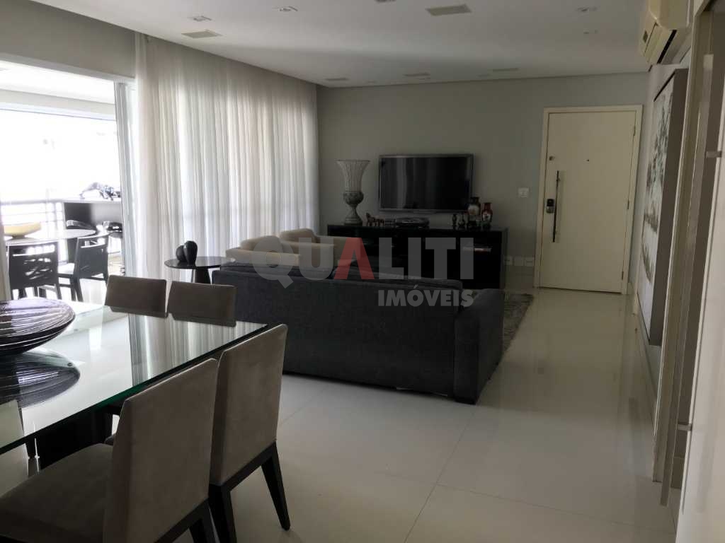 Apartamento para venda no Campo Belo em edifício moderno com 136 m²priv, 3 suítes, terraço gourmet, lazer completo e baixa taxa de condomínio, oportunidade!!