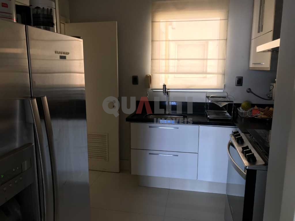 Apartamento para venda no Campo Belo em edifício moderno com 136 m²priv, 3 suítes, terraço gourmet, lazer completo e baixa taxa de condomínio, oportunidade!!