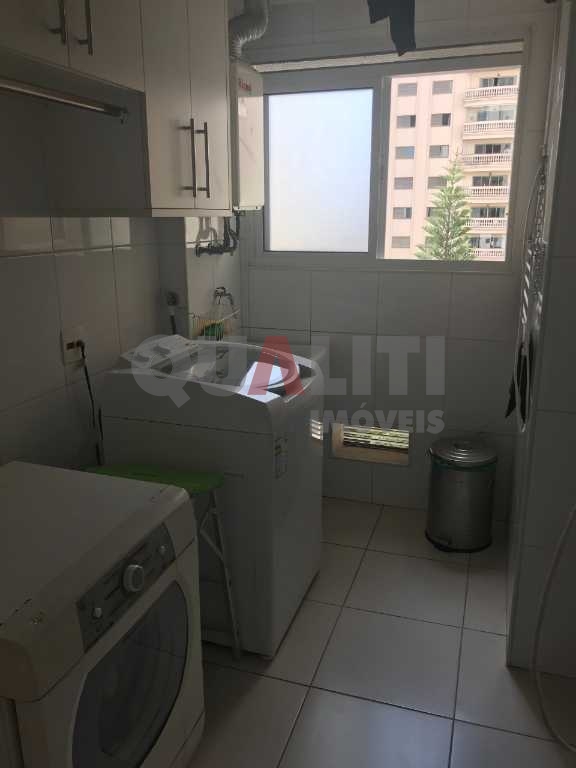 Apartamento para venda no Campo Belo em edifício moderno com 136 m²priv, 3 suítes, terraço gourmet, lazer completo e baixa taxa de condomínio, oportunidade!!