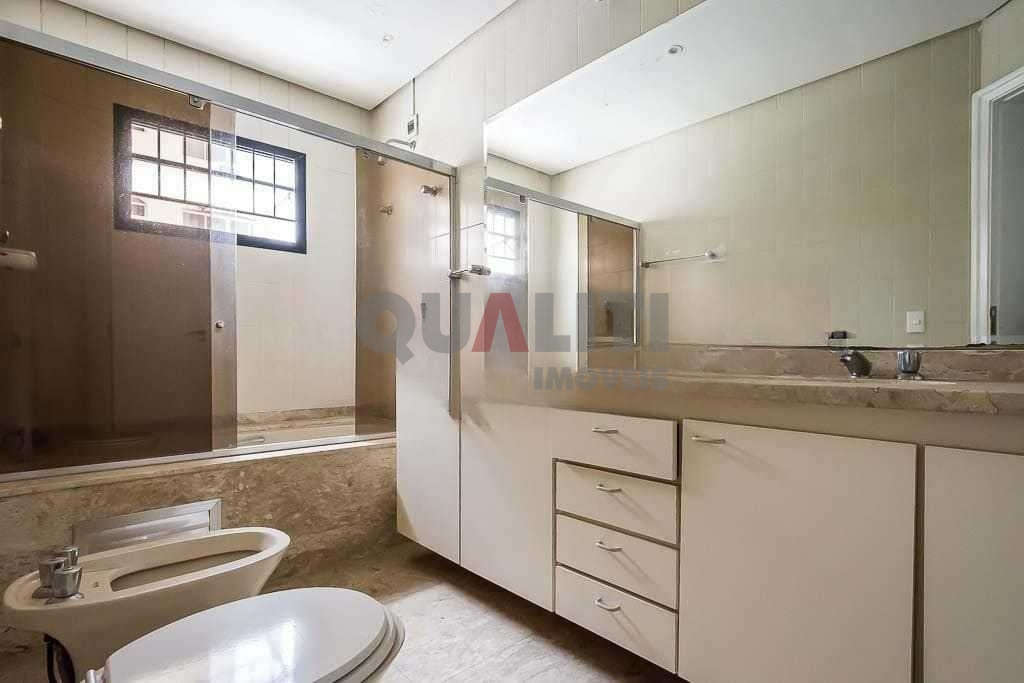 Apartamento à venda em moema com 4 dormitórios sendo 2 suíte