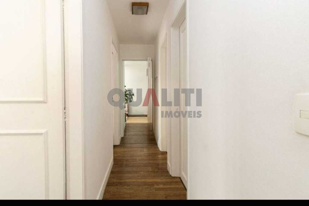 Apartamento à venda Moema, 3 dormitórios, 2 banheiros, 1 vaga, 98 m