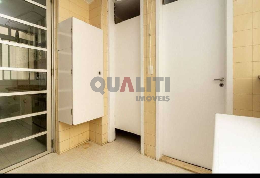 Apartamento à venda Moema, 3 dormitórios, 2 banheiros, 1 vaga, 98 m