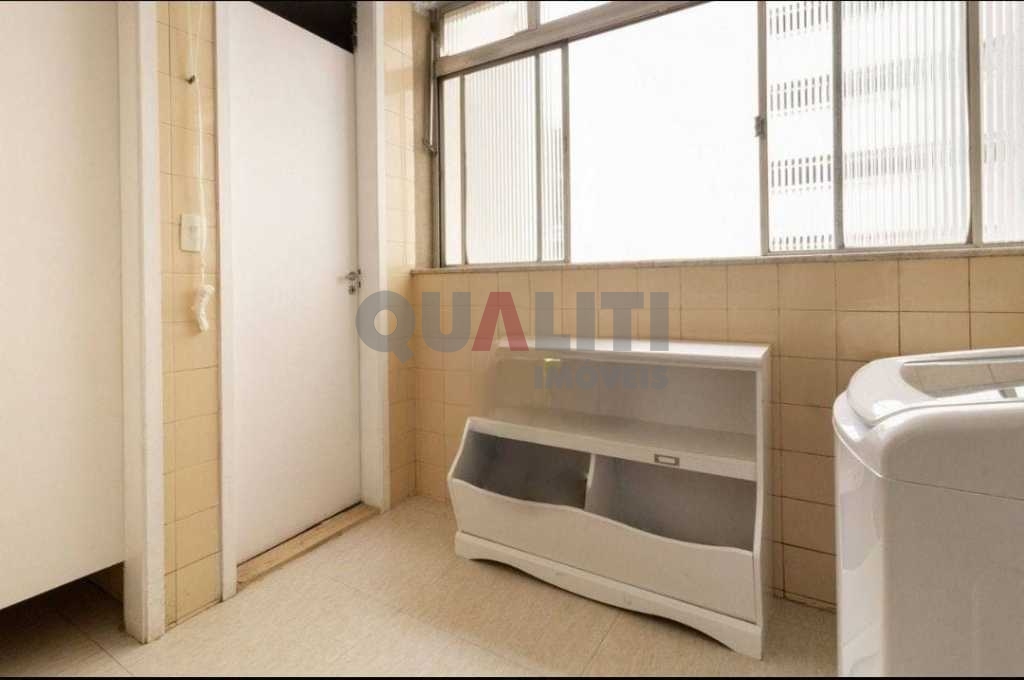 Apartamento à venda Moema, 3 dormitórios, 2 banheiros, 1 vaga, 98 m
