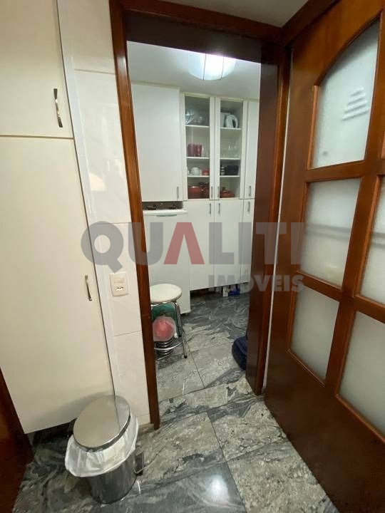 Apartamento com 1 suíte 3 Quartos e 2 garagens a venda na Vila Mariana