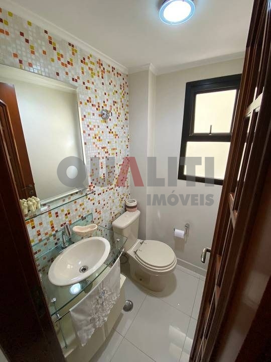 Apartamento com 1 suíte 3 Quartos e 2 garagens a venda na Vila Mariana