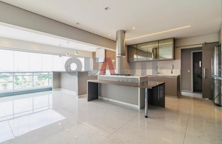 Cobertura para venda com 280 m², 3 suítes, 1 master, closet, piscina, varanda gourmet, 4 vagas no Campo Belo com área de lazer incrível!