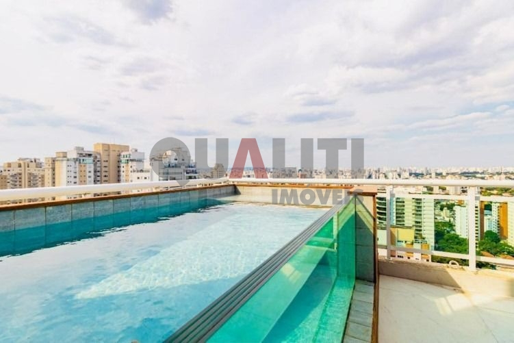 Cobertura para venda com 280 m², 3 suítes, 1 master, closet, piscina, varanda gourmet, 4 vagas no Campo Belo com área de lazer incrível!