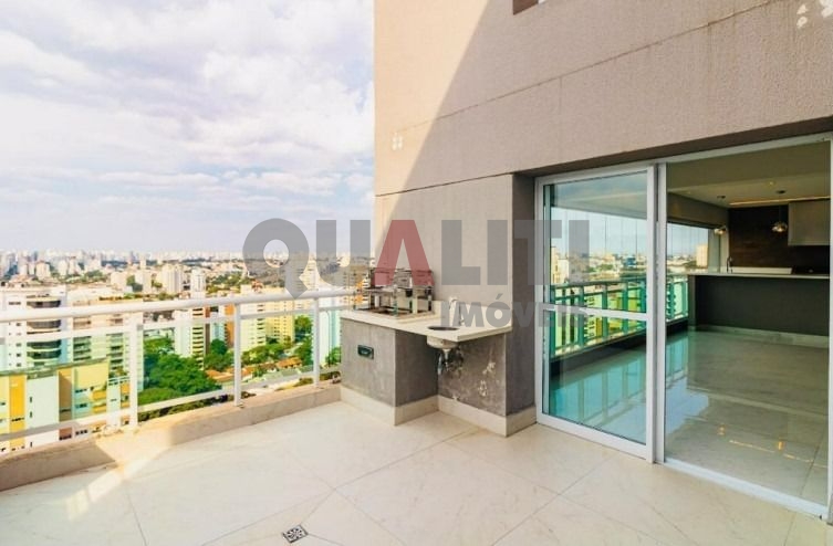 Cobertura para venda com 280 m², 3 suítes, 1 master, closet, piscina, varanda gourmet, 4 vagas no Campo Belo com área de lazer incrível!