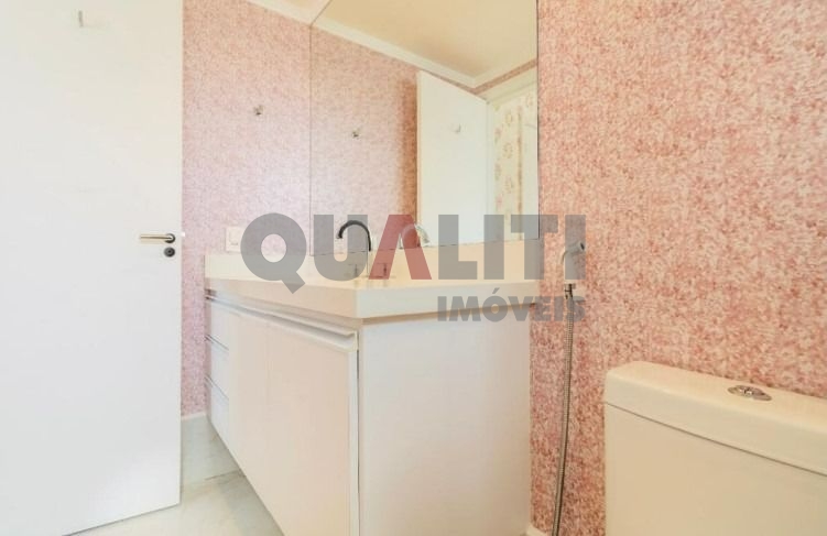 Cobertura para venda com 280 m², 3 suítes, 1 master, closet, piscina, varanda gourmet, 4 vagas no Campo Belo com área de lazer incrível!