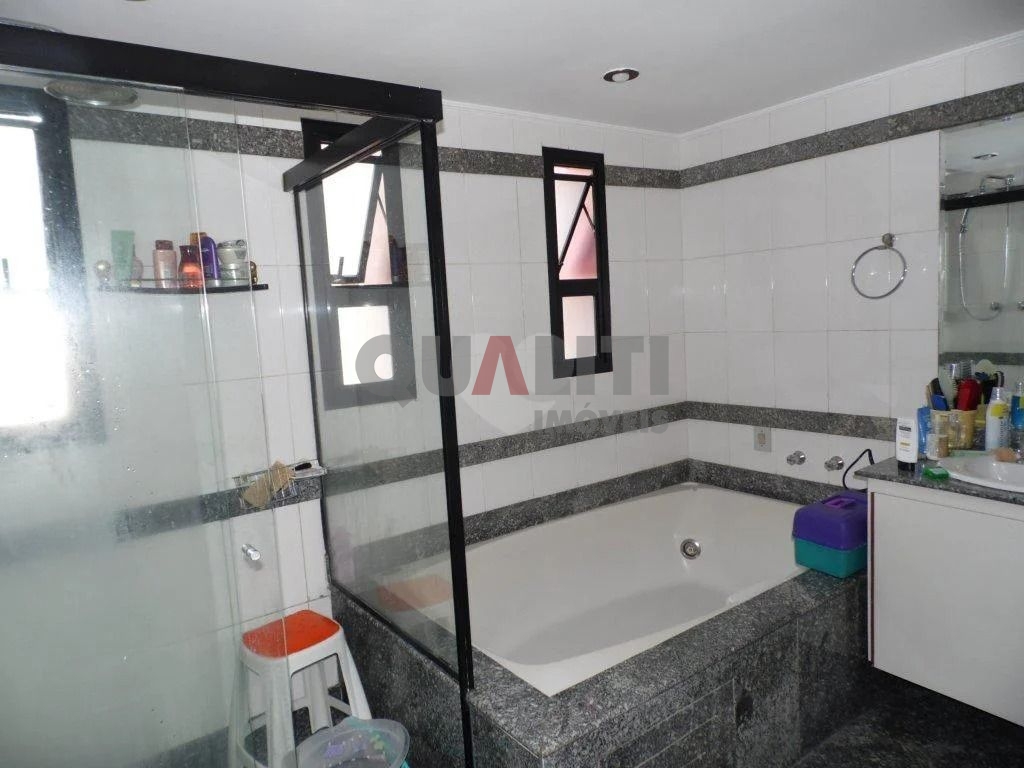 Apartamento à venda em Indianópolis, 4 suítes, lavabo,3 vagas, 260m