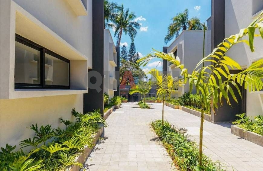 Casa à venda em condomínio com 4 suítes no campo belo