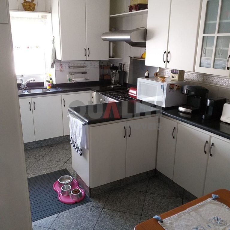 Apartamento Amplo com 4 suítes à venda no Campo Belo