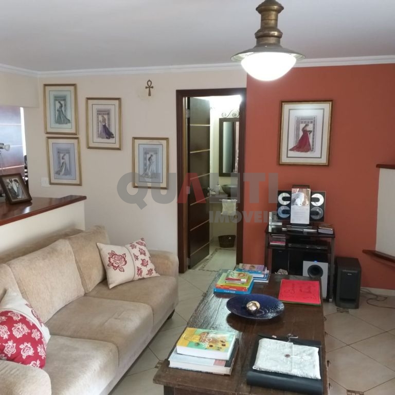 Apartamento Amplo com 4 suítes à venda no Campo Belo