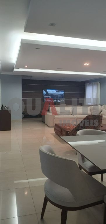 Apartamento à venda no Condomínio IEPE com 3 suítes, lazer completo, vista eterna para o São Paulo Golf clube