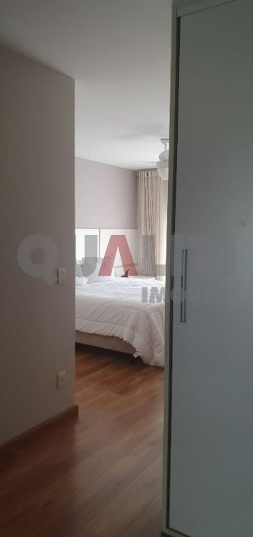 Apartamento à venda no Condomínio IEPE com 3 suítes, lazer completo, vista eterna para o São Paulo Golf clube