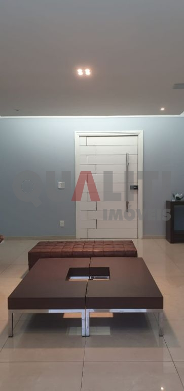 Apartamento à venda no Condomínio IEPE com 3 suítes, lazer completo, vista eterna para o São Paulo Golf clube